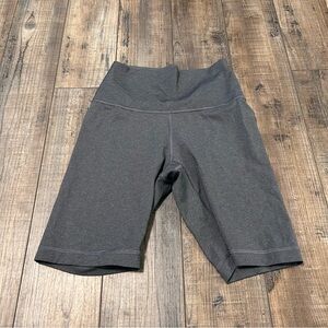 Everlane The Perform‎ Athletic Spandex Bike Shorts Womens Size Small Grey